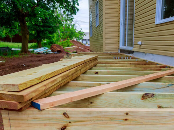 Cedar Decks - Myrtle Beach Deck and Patio Custom Builders