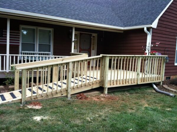 handicap_ramp - Myrtle Beach Deck and Patio Custom Builders